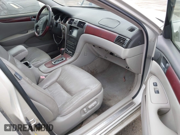 2004 Lexus ES 350 with VIN JTHBA30GX45024169, listed as a IAAI auction lot 42030827 with 250,079 mi miles and . Bid and sale history available at DreamBid. Image 5.