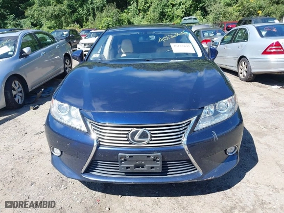 2015 Lexus ES 350 with VIN JTHBK1GGXF2204733, listed as a IAAI auction lot 40122645 with NaN miles. Bid and sale history available at carsss.com. Image 12.