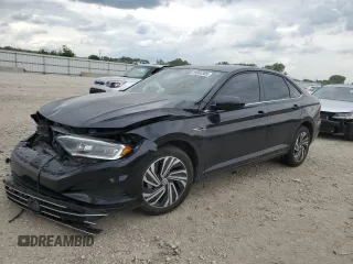 2021 Volkswagen Jetta SEL z VIN 3VWE57BU0MM024234, wystawiony jako Copart lot #55984305 z przebiegiem 134 565 mil mil oraz Szkoda całkowita • Salvage title. Historia ofert i sprzedaży dostępna na DreamBid. Obrazek 1.