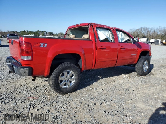2013 GMC Sierra 1500 SLT with VIN 3GTP2WE70DG321085, listed as a Copart auction lot 47799645 with 203,829 mi miles and Salvage title. Bid and sale history available at DreamBid. Image 3.