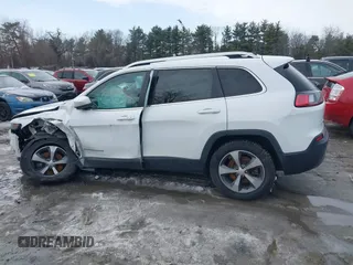 2019 Jeep Cherokee Limited with VIN 1C4PJMDX3KD441353, listed as a IAAI auction lot 41623680 with 70,104 mi miles and . Bid and sale history available at DreamBid. Image 14.