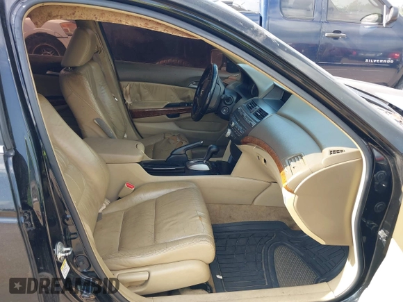 2009 Honda Accord EX-L z VIN 1HGCP26899A092252, wystawiony jako IAAI lot #42284169 z przebiegiem 224 944 mil mil oraz . Historia ofert i sprzedaży dostępna na DreamBid. Obrazek 5.