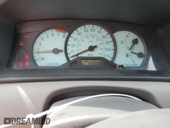 2003 Toyota Corolla CE with VIN 1NXBR32E13Z114378, listed as a Copart auction lot 55288475 with 196,909 mi miles and Clean Title. Bid and sale history available at DreamBid. Image 9.