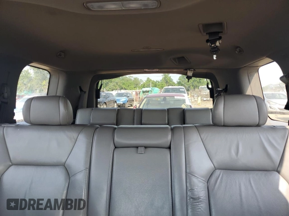 2011 Honda Pilot EX-L z VIN 5FNYF4H54BB031703, wystawiony jako Copart lot #60595295 z przebiegiem Nie podano mil oraz Czysty tytuł • Clean title. Historia ofert i sprzedaży dostępna na DreamBid. Obrazek 10.