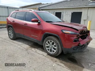2017 Jeep Cherokee Latitude with VIN 1C4PJMCBXHW528444, listed as a Copart auction lot 49841645 with 97,361 mi miles and Salvage Title. Bid and sale history available at carsss.com. Image 4.