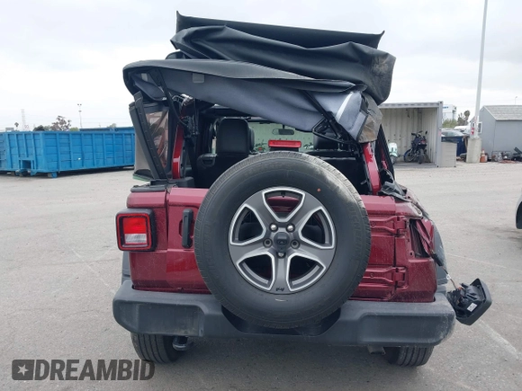 2021 Jeep Wrangler Unlimited Willys with VIN 1C4HJXDN5MW840857, listed as a IAAI auction lot 41885671 with 19,709 mi miles and . Bid and sale history available at DreamBid. Image 16.