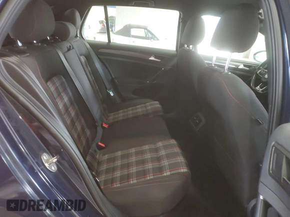2018 Volkswagen Golf GTI S с VIN 3VW447AU9JM295093, выставлен на аукционе Copart как лот 60512275 с пробегом 94 759 миль миль и Списание • Salvage title. История ставок и продаж доступна на DreamBid. Изображение 10.