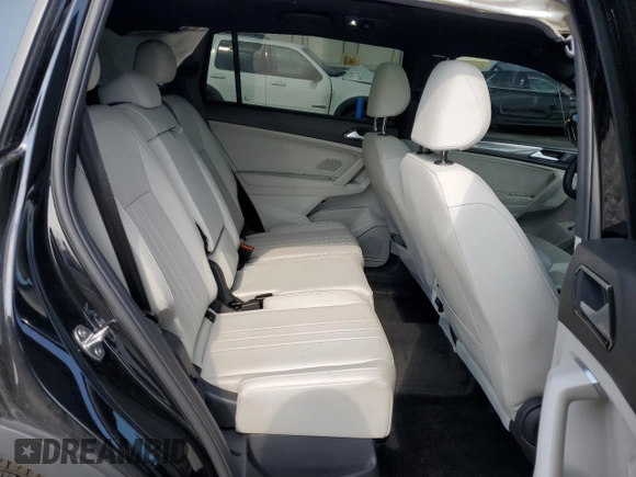2024 Volkswagen Tiguan SE R-Line Black with VIN 3VV8B7AXXRM069081, listed as a Copart auction lot 56234265 with 14,019 mi miles and Salvage title. Bid and sale history available at DreamBid. Image 11.