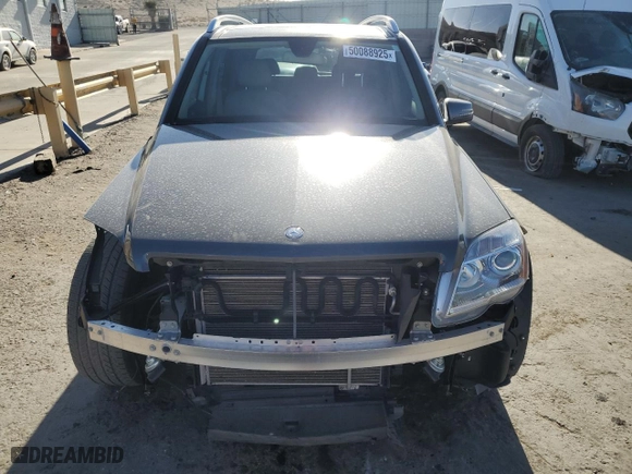 2010 Mercedes-Benz GLK-Class GLK 350 with VIN WDCGG8HB0AF511571, listed as a Copart auction lot 50088925 with 49,435 mi miles and Salvage Title. Bid and sale history available at carsss.com. Image 5.