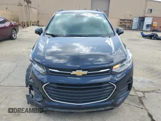 2021 Chevrolet Trax LT z VIN KL7CJPSB8MB333314, wystawiony jako Copart lot #60757295 z przebiegiem 32 821 mil mil oraz Szkoda całkowita • Salvage title. Historia ofert i sprzedaży dostępna na DreamBid. Obrazek 5.