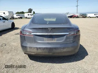 2020 Tesla Model S Long Range с VIN 5YJSA1E23LF350976, выставлен на аукционе Copart как лот 52536265 с пробегом 68 072 миль миль и Списание • Salvage title. История ставок и продаж доступна на DreamBid. Изображение 6.