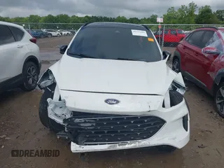 2022 Ford Escape SE with VIN 1FMCU9G68NUC00765, listed as a IAAI auction lot 42521669 with 8,125 mi miles and . Bid and sale history available at DreamBid. Image 12.