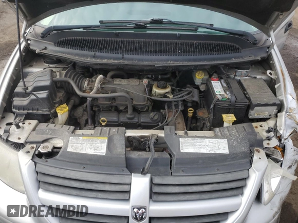 2005 Dodge Caravan with VIN 1D4GP24R95B421664, listed as a Copart auction lot 52335905 with 125,338 mi miles and Salvage Title. Bid and sale history available at carsss.com. Image 12.