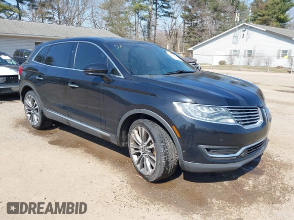 2017 Lincoln MKX Reserve z VIN 2LMPJ8LP2HBL25990, wystawiony jako IAAI lot #41780043 z przebiegiem 121 883 mil mil oraz . Historia ofert i sprzedaży dostępna na DreamBid. Obrazek 1.
