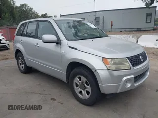 2007 Suzuki Grand Vitara с VIN JS3TD941474202627, выставлен на аукционе IAAI как лот 42586190 с пробегом 176 902 миль миль и . История ставок и продаж доступна на DreamBid. Изображение 1.