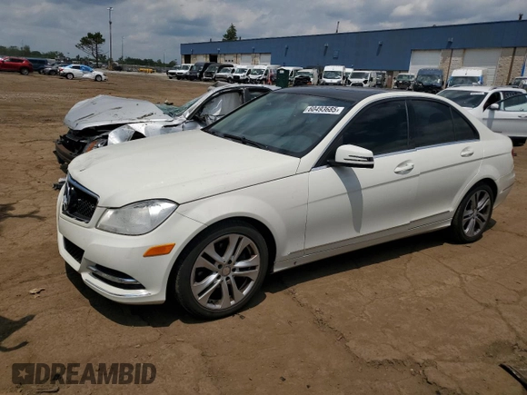 2012 Mercedes-Benz C 300 Sport z VIN WDDGF8BBXCA669679, wystawiony jako Copart lot #60493685 z przebiegiem 143 795 mil mil oraz Czysty tytuł • Clean title. Historia ofert i sprzedaży dostępna na DreamBid. Obrazek 1.
