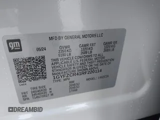 2024 Cadillac XT4 FWD Premium Luxury with VIN 1GYFZCR41RF220114, listed as a IAAI auction lot 41515009 with 6,465 mi miles and . Bid and sale history available at carsss.com. Image 9.