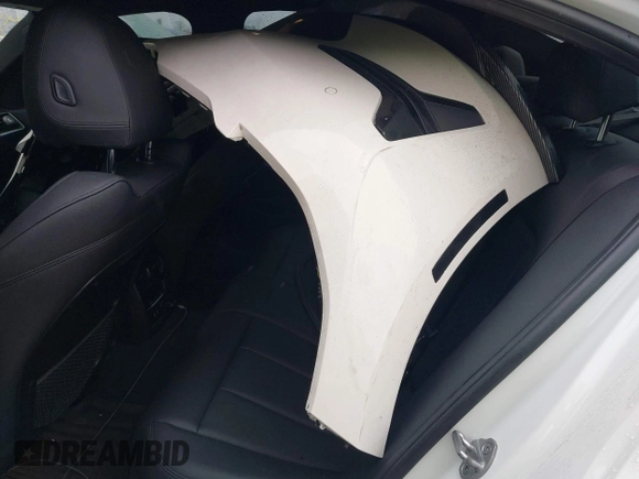 2020 BMW 3 Series 330i xDrive with VIN 3MW5R7J09L8B43636, listed as a IAAI auction lot 41924983 with 45,220 mi miles and . Bid and sale history available at DreamBid. Image 8.