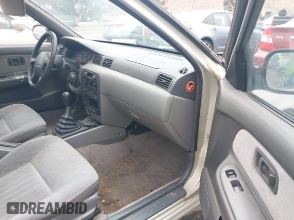 1997 Nissan Sentra XE with VIN 3N1AB41D1VL003221, listed as a IAAI auction lot 42437828 with 176,602 mi miles and . Bid and sale history available at DreamBid. Image 5.