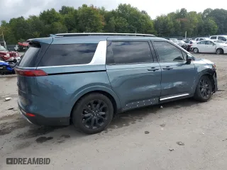 2022 Kia Carnival SX with VIN KNDNE5H30N6167806, listed as a Copart auction lot 70688734 with 29,980 mi miles and Salvage Title. Bid and sale history available at carsss.com. Image 3.
