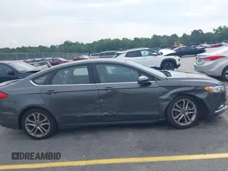 2017 Ford Fusion SE с VIN 3FA6P0H77HR403398, выставлен на аукционе IAAI как лот 42358950 с пробегом 112 588 миль миль и . История ставок и продаж доступна на DreamBid. Изображение 13.