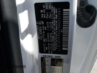 2022 Kia Telluride LX z VIN 5XYP24HC3NG257041, wystawiony jako Copart lot #51642905 z przebiegiem 90 865 mil mil oraz Szkoda całkowita • Salvage title. Historia ofert i sprzedaży dostępna na DreamBid. Obrazek 16.