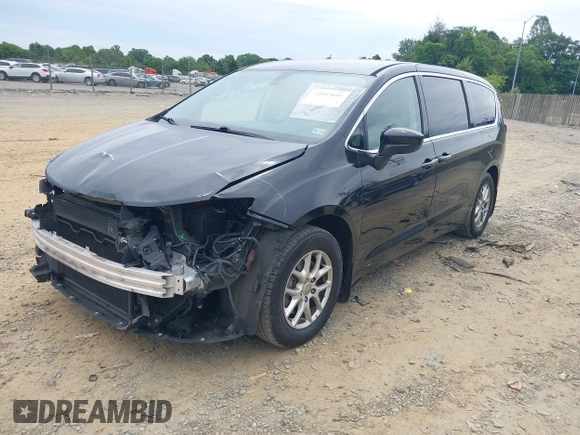 2017 Chrysler Pacifica Touring with VIN 2C4RC1DG8HR502333, listed as a IAAI auction lot 42357607 with 105,266 mi miles and . Bid and sale history available at DreamBid. Image 17.