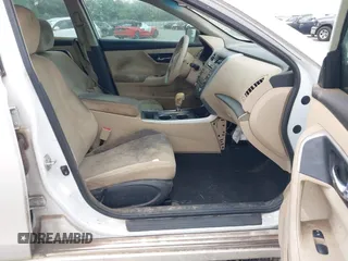 2015 Nissan Altima S z VIN 1N4AL3AP3FN351169, wystawiony jako IAAI lot #42214874 z przebiegiem 227 019 mil mil oraz . Historia ofert i sprzedaży dostępna na DreamBid. Obrazek 5.