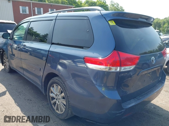 2013 Toyota Sienna LE with VIN 5TDJK3DC6DS070951, listed as a IAAI auction lot 42468510 with 235,537 mi miles and . Bid and sale history available at DreamBid. Image 3.