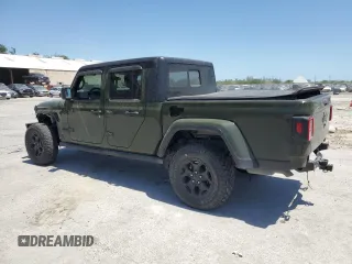 2021 Jeep Gladiator Willys with VIN 1C6HJTAG7ML582820, listed as a Copart auction lot 52418205 with 33,524 mi miles and Salvage Title. Bid and sale history available at carsss.com. Image 2.