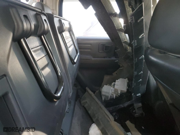 2014 Honda Ridgeline RTL with VIN 5FPYK1F50EB501251, listed as a Copart auction lot 88539685 with 0 mi miles and Salvage Title. Bid and sale history available at carsss.com. Image 10.