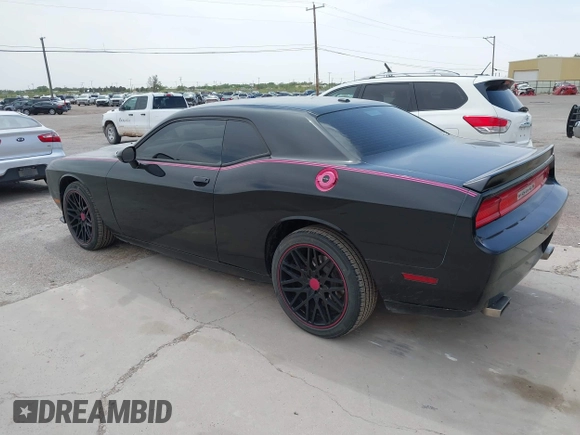 2012 Dodge Challenger SXT Plus with VIN 2C3CDYAG5CH268607, listed as a IAAI auction lot 41982122 with 188,091 mi miles. Bid and sale history available at carsss.com. Image 3.