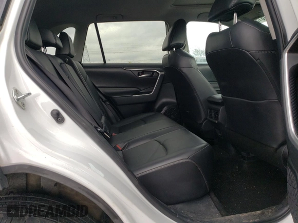 2019 Toyota RAV4 with VIN 2T3R1RFV7KW042451, listed as a Copart auction lot 54621815 with 155,183 mi miles and Salvage title. Bid and sale history available at DreamBid. Image 11.