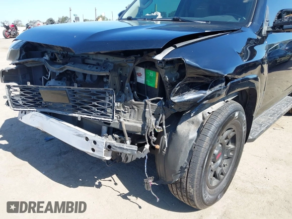 2020 Toyota 4Runner SR5 with VIN JTEBU5JRXL5749494, listed as a IAAI auction lot 42282783 with 88,724 mi miles and . Bid and sale history available at DreamBid. Image 19.