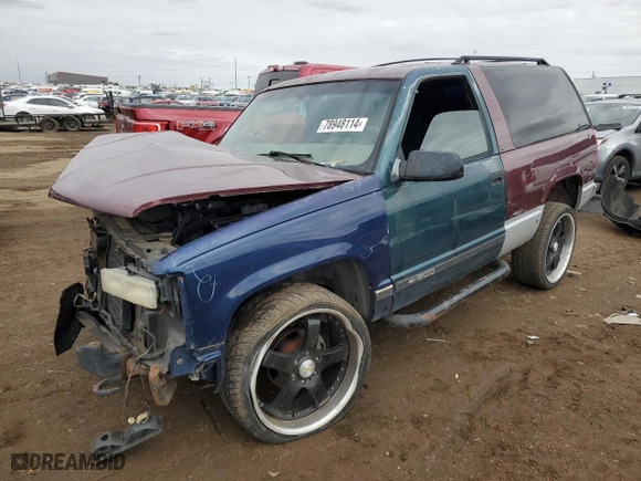 1997 Chevrolet Tahoe with VIN 3GNEK18R2VG123186, listed as a Copart auction lot 78948114 with 226,217 mi miles and Salvage Title. Bid and sale history available at carsss.com. Image 1.