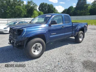 2005 Toyota Tacoma PreRunner z VIN 5TETU62N85Z005676, wystawiony jako Copart lot #54584325 z przebiegiem 301 228 mil mil oraz Szkoda całkowita • Salvage title. Historia ofert i sprzedaży dostępna na DreamBid. Obrazek 1.