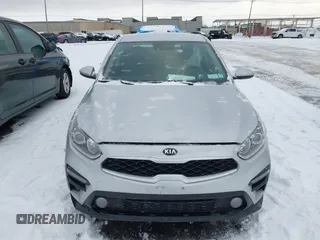 2021 Kia Forte LXS with VIN 3KPF24ADXME405132, listed as a IAAI auction lot 41532767 with 31,793 mi miles. Bid and sale history available at carsss.com. Image 12.