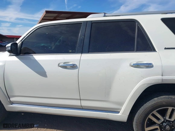 2017 Toyota 4Runner SR5 with VIN JTEBU5JR6H5464735, listed as a IAAI auction lot 41474161 with 171,394 mi miles. Bid and sale history available at carsss.com. Image 14.