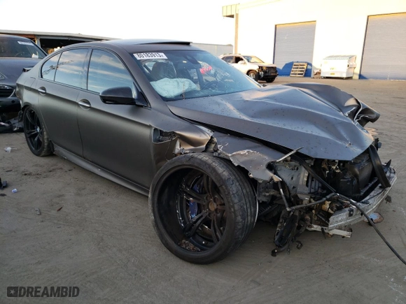 2015 BMW M5 with VIN WBSFV9C5XFD595067, listed as a Copart auction lot 80183913 with 0 mi miles. Bid and sale history available at carsss.com. Image 4.