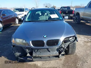2002 BMW 3 Series 325i with VIN WBAEN33492EZ15195, listed as a IAAI auction lot 38505385 with 134,992 mi miles. Bid and sale history available at carsss.com. Image 13.