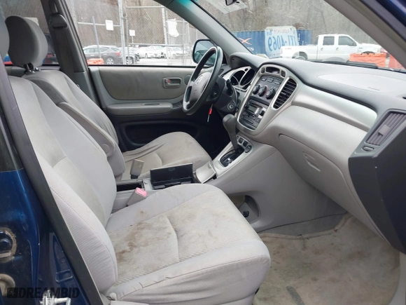 2004 Toyota Highlander with VIN JTEHD21A140028630, listed as a IAAI auction lot 41749976 with 159,487 mi miles. Bid and sale history available at carsss.com. Image 5.