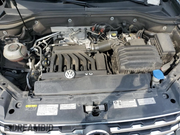 2019 Volkswagen Atlas SE with VIN 1V2UR2CA6KC510456, listed as a Copart auction lot 61210805 with 100,359 mi miles and Salvage title. Bid and sale history available at DreamBid. Image 11.