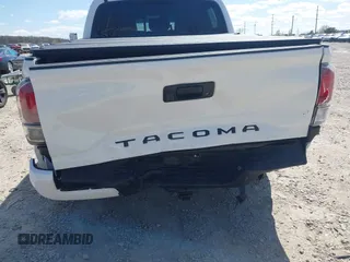 2023 Toyota Tacoma SR с VIN 3TMCZ5AN8PM647523, выставлен на аукционе IAAI как лот 41887896 с пробегом 17 864 миль миль и . История ставок и продаж доступна на DreamBid. Изображение 6.