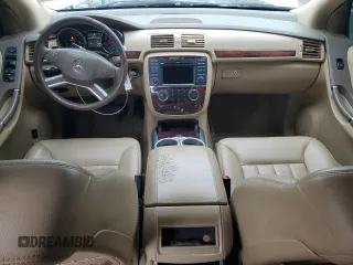 2010 Mercedes-Benz R-Class R 350 with VIN 4JGCB6FE2AA112593, listed as a Copart auction lot 44553065 with 181,505 mi miles and Salvage Title. Bid and sale history available at carsss.com. Image 8.