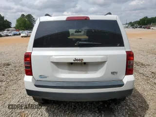 2011 Jeep Patriot Latitude with VIN 1J4NT1GBXBD178336, listed as a Copart auction lot 56512915 with 183,036 mi miles and Clean Title. Bid and sale history available at DreamBid. Image 6.