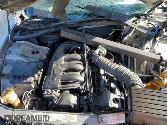 2006 Chrysler 300 with VIN 2C3KA43R36H418410, listed as a Copart auction lot 82543184 with 0 mi miles and Salvage Title. Bid and sale history available at carsss.com. Image 12.