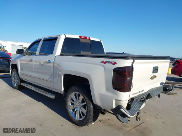 2015 Chevrolet Silverado 1500 High Country with VIN 3GCUKTEC9FG167929, listed as a IAAI auction lot 41668399 with 220,194 mi miles. Bid and sale history available at carsss.com. Image 3.