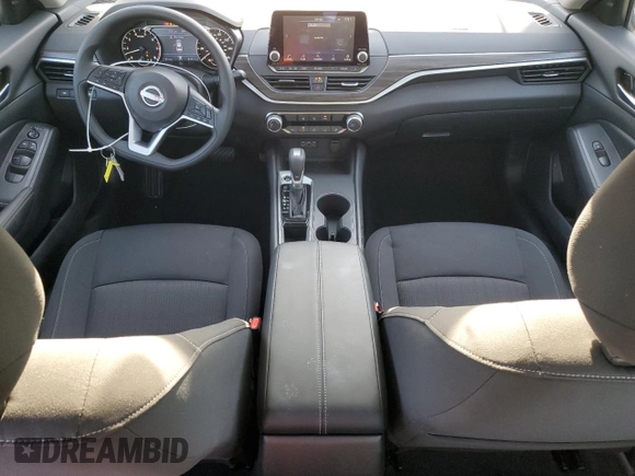 2025 Nissan Altima SV with VIN 1N4BL4DV1SN370799, listed as a Copart auction lot 53916015 with 1,134 mi miles and Salvage Title. Bid and sale history available at DreamBid. Image 8.