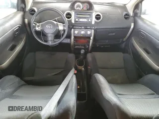 2006 Scion xA z VIN JTKKT624165019244, wystawiony jako Copart lot #54634285 z przebiegiem 206 139 mil mil oraz Tytuł czysty. Historia ofert i sprzedaży dostępna na DreamBid. Obrazek 8.