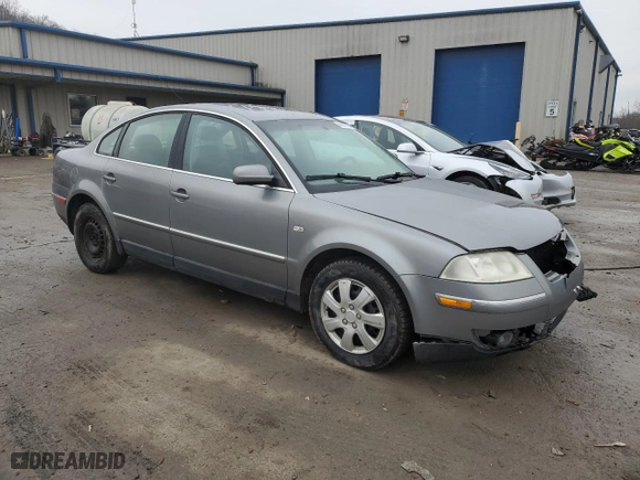 2003 Volkswagen Passat GLX with VIN WVWRH63B53P198926, listed as a Copart auction lot 46875345 with 185,075 mi miles and Salvage Title. Bid and sale history available at carsss.com. Image 4.
